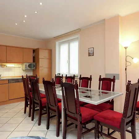 Mit Wellnessbereich In 펜션 엘렌트