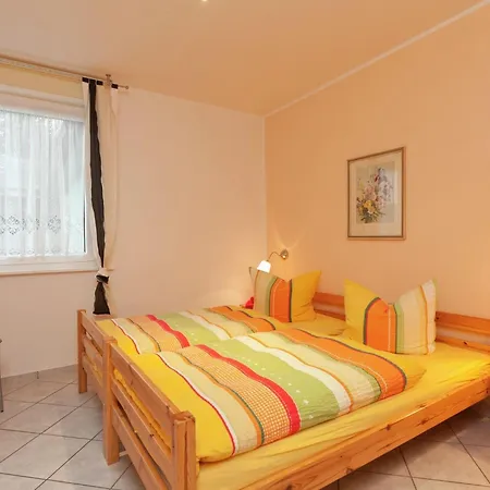 Luxurioeser Wellnessaufenthalt In Ferienhaus Elend