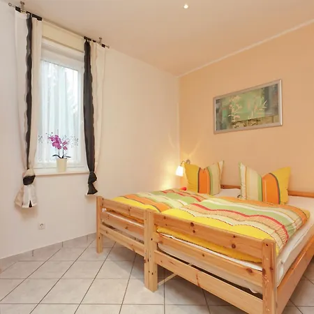 Luxurioeser Wellnessaufenthalt In Ferienhaus *