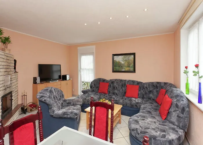 Mit Wellnessbereich In 埃伦德